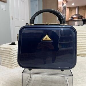 Triforce Elite Vizcaya Collection Beauty Case Color Navy Blue